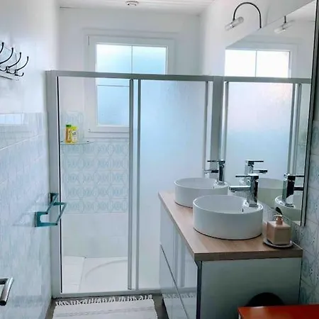 Holiday home Chaleureux Proche Ocean *